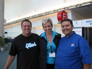 Rodney Rumford (Plixi), Mari Smith, Ramon DeLeon (Domino's Pizza)