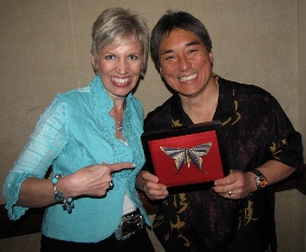 Guy Kawasaki and Mari Smith