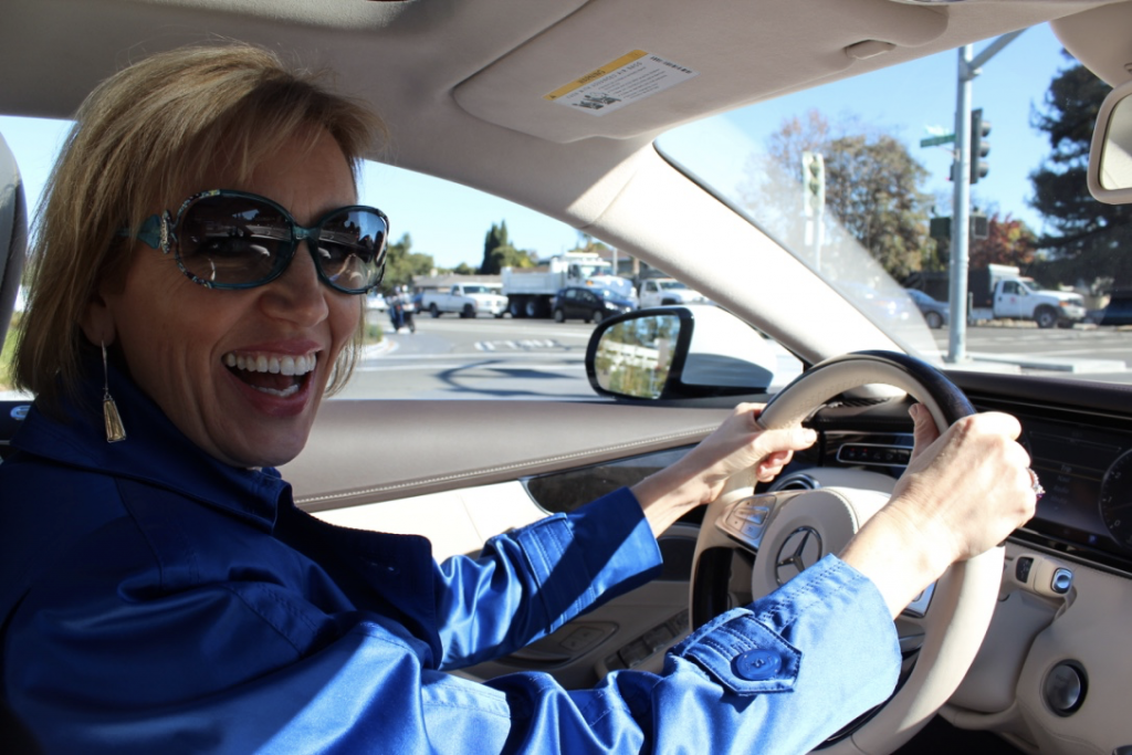 Take a test drive with Mari and Agorapulse!